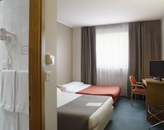 Khách sạn City Hotel & Suites (Foligno, Ý)