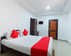 Otel Oyo 66864 R K Residency (Kozhikode, Hindistan)