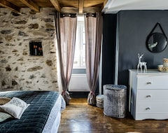 Koko talo/asunto Au Nid De Caroline (Aramits, Ranska)