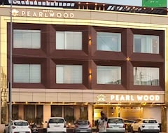 Hotel Pearl Wood (Zirakpur, Indien)