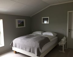 Hotel Natur - Leifshús (Akureyri, İzlanda)