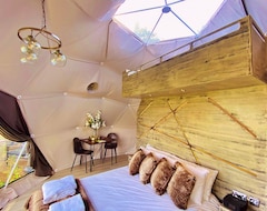 Toàn bộ căn nhà/căn hộ A Unique Luxury Dome, With Log Burner And Beautiful Views (Penshurst, Vương quốc Anh)