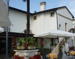 Otel In Sylvis (Sesto al Reghena, İtalya)