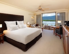 Khách sạn The Reef Hotel Casino (Cairns, Úc)