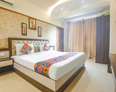 Khách sạn Fabhotel Prime Vihasta Gold Nest (Saligao, Ấn Độ)