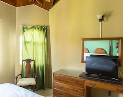 Khách sạn Pipers Cove Resort (Runaway Bay, Jamaica)