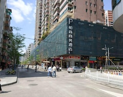 Hotel Paco Business Guangzhou Tiyu Xilu Metro Branch (Guangzhou, Kina)