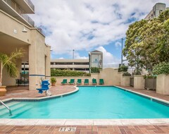 Clarion Hotel National City San Diego South (National City, ABD)