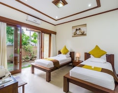 Hotel Pondok Baruna Garden Rooms (Jungut Batu Beach, Indonesia)
