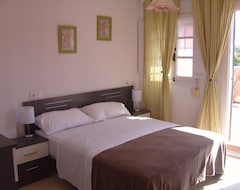 Hotel Nice Double Bed Room With Rooms Bike And Dive (Algeciras, Spanien)