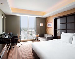 Radisson Blu Hotel, Dubai Media City (Dubái, Emiratos Árabes Unidos)