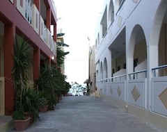 Hotel Stegna Star Apartments (Archangelos, Grecia)
