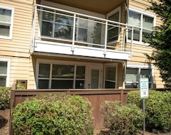 Cijela kuća/apartman Recently Updated 2bd Condo In Edmonds Wa - Great Location! (Edmonds, Sjedinjene Američke Države)