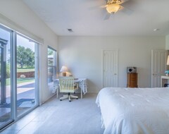 Tüm Ev/Apart Daire Resort-Style Living on Santa Fe Country Club! Entire Large Home- Light! bright! (Santa Fe, ABD)