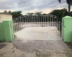 Tüm Ev/Apart Daire Royal Oasis Guest House (Linstead, Jamaika)