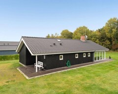 Toàn bộ căn nhà/căn hộ Vacation Home Femke - 1.9km From The Sea In Ne Jutland In Storvorde - 6 Persons, 3 Bedrooms (Aalborg, Đan Mạch)