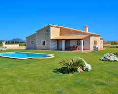 Toàn bộ căn nhà/căn hộ Holiday House With Private Pool For 6 Persons (Valle de Hecho, Tây Ban Nha)