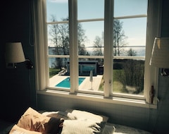 Toàn bộ căn nhà/căn hộ Seafront Poolvilla In Beatiful Stockholm (Norrtälje, Thụy Điển)