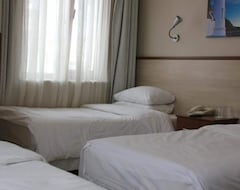 Hotel Crowded House (Çanakkale, Turkey)