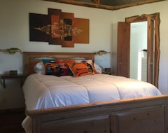 Hotel El Amanecer Cabin In The Texas Hill Country (Comfort, Sjedinjene Američke Države)