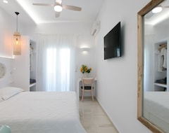 Hotel Margo studios and apartments (Naxos - Chora, Greece)