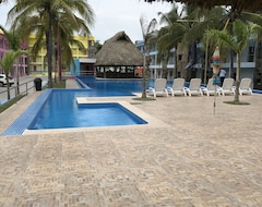 Hotel Miami Inn (Nuevo Vallarta, Mexico)