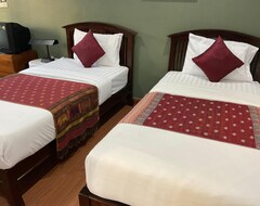 Hotelli Baan Klang Vieng (Chiang Mai, Thaimaa)