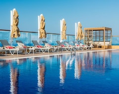 Hotelli Lord's Palace  Spa Casino (Girne, Kypros)