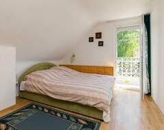 Toàn bộ căn nhà/căn hộ Vacation Home Balaton H350 In Keszthely/balatonkeresztur - 8 Persons, 4 Bedrooms (Balatonkeresztur, Hungary)
