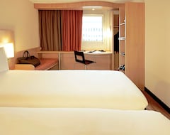 Hotel ibis Budget Luxembourg Aéroport (Luxembourg City, Luxembourg)