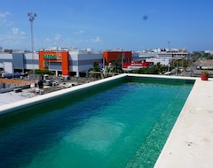 Hotel Eleven By Bfh (Playa del Carmen, Mexico)