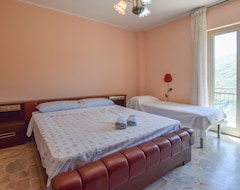 Toàn bộ căn nhà/căn hộ 2 Bedroom Accommodation In Sinagra (Sinagra, Ý)