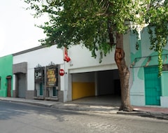 Hotelli Oyo Hotel Sf Express (Monterrey, Meksiko)