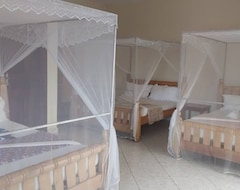 Khách sạn Lakeshore Bed and Breakfast (Entebbe, Uganda)