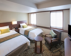 Holiday Inn Ana Kanazawa Sky, An Ihg Hotel (Kanazawa, Japonya)