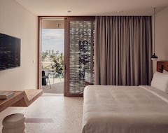 Hotelli Nous Santorini (Sani, Kreikka)