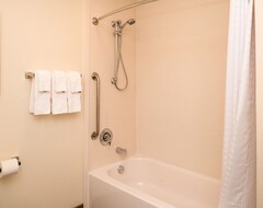 Candlewood Suites Carlsbad, an IHG Hotel (Carlsbad, EE. UU.)