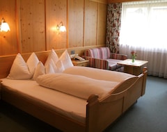 Hotel Walserberg (Warth, Austria)