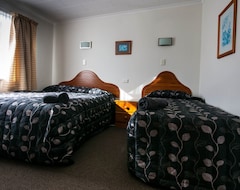 Hotel Charles Court Motel (Greymouth, New Zealand)