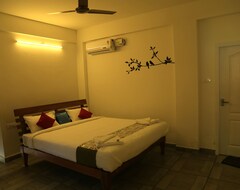 Khách sạn Taaza Holiday Hills (Wayanad, Ấn Độ)