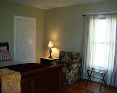 The Moore Farm House Bed & Breakfast (Conway, Amerikan Yhdysvallat)