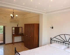Tüm Ev/Apart Daire Villa Zinnia - A Luxurious 3 Bed Villa With Pool In Superb Location (Kalkan, Türkiye)