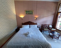 Hotel Puri Merbabu Asri (Boyolali, Indonezija)