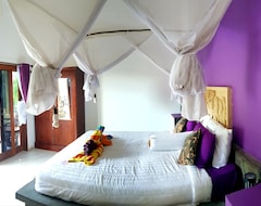 Hotel Amed Romance House (Amed, Indonesia)