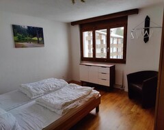 Toàn bộ căn nhà/căn hộ Holiday Apartment Obersaxen (all) For 6 - 8 Persons With 3 Bedrooms - Holiday Apartment (Obersaxen, Áo)