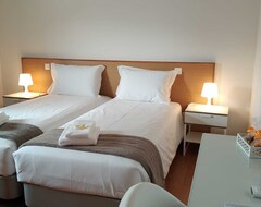 Hotel Central Suites Arouca (Arouca, Portugal)