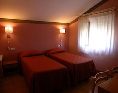 Khách sạn Hotel Il Roscio (Attigliano, Ý)