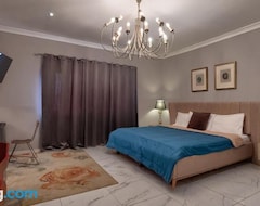 Tüm Ev/Apart Daire 10 Bedroom Luxurious Villa (Leszno, Polonya)
