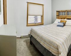 Casa/apartamento entero Arrowhead Sanctuary! 3 Bed/ 2bath- Huge Deck W/ Incredible Views! (Cimarron, EE. UU.)