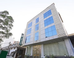 Hotel Oyo 12674  Dcapitol (Delhi, India)